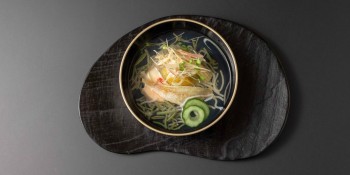 新潟県・よもぎひら温泉「和泉屋」／料理献立を変更し、料理提供運営を改善・CS＆ESの向上を図る